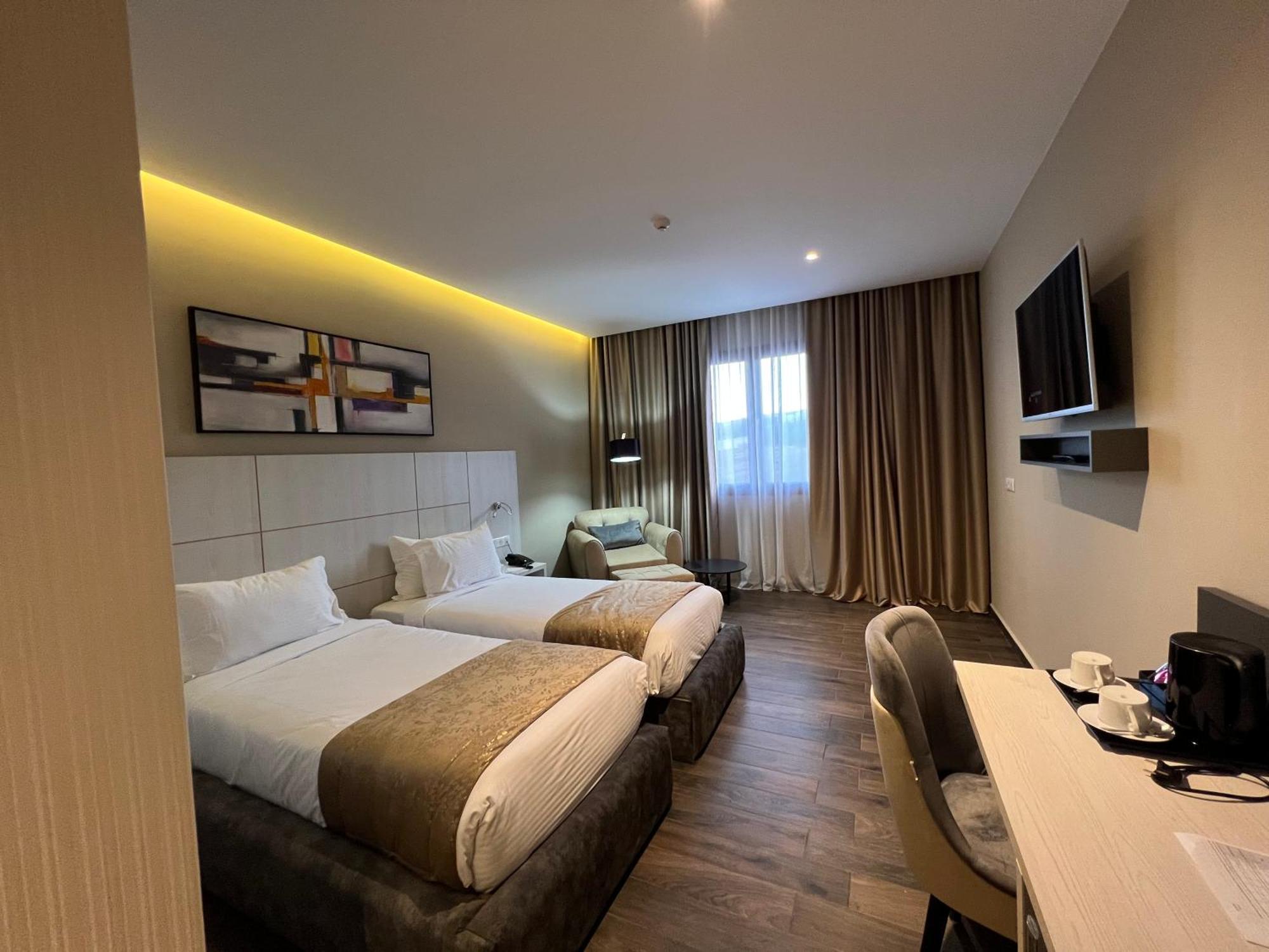 Hotel Ben Aouda & Spa Tipaza Екстер'єр фото