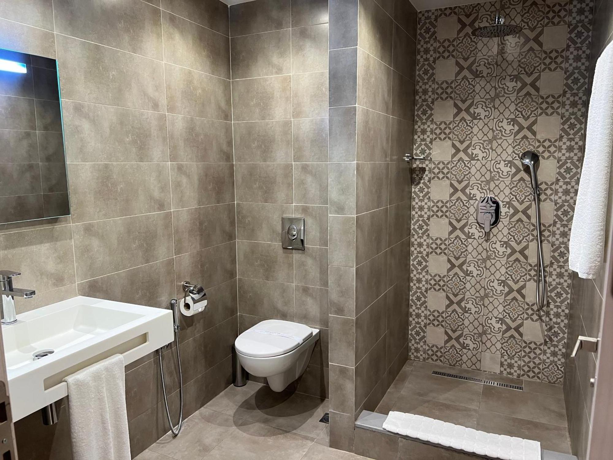 Hotel Ben Aouda & Spa Tipaza Екстер'єр фото
