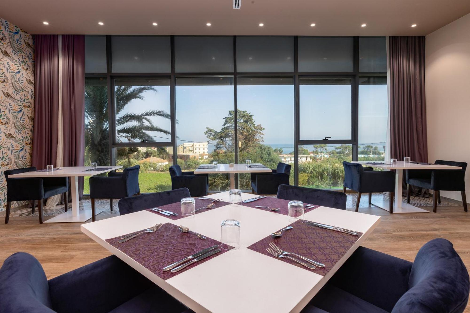 Hotel Ben Aouda & Spa Tipaza Екстер'єр фото