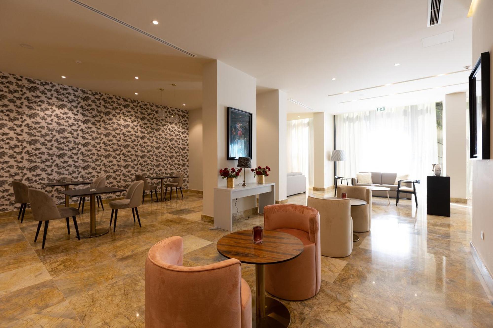 Hotel Ben Aouda & Spa Tipaza Екстер'єр фото