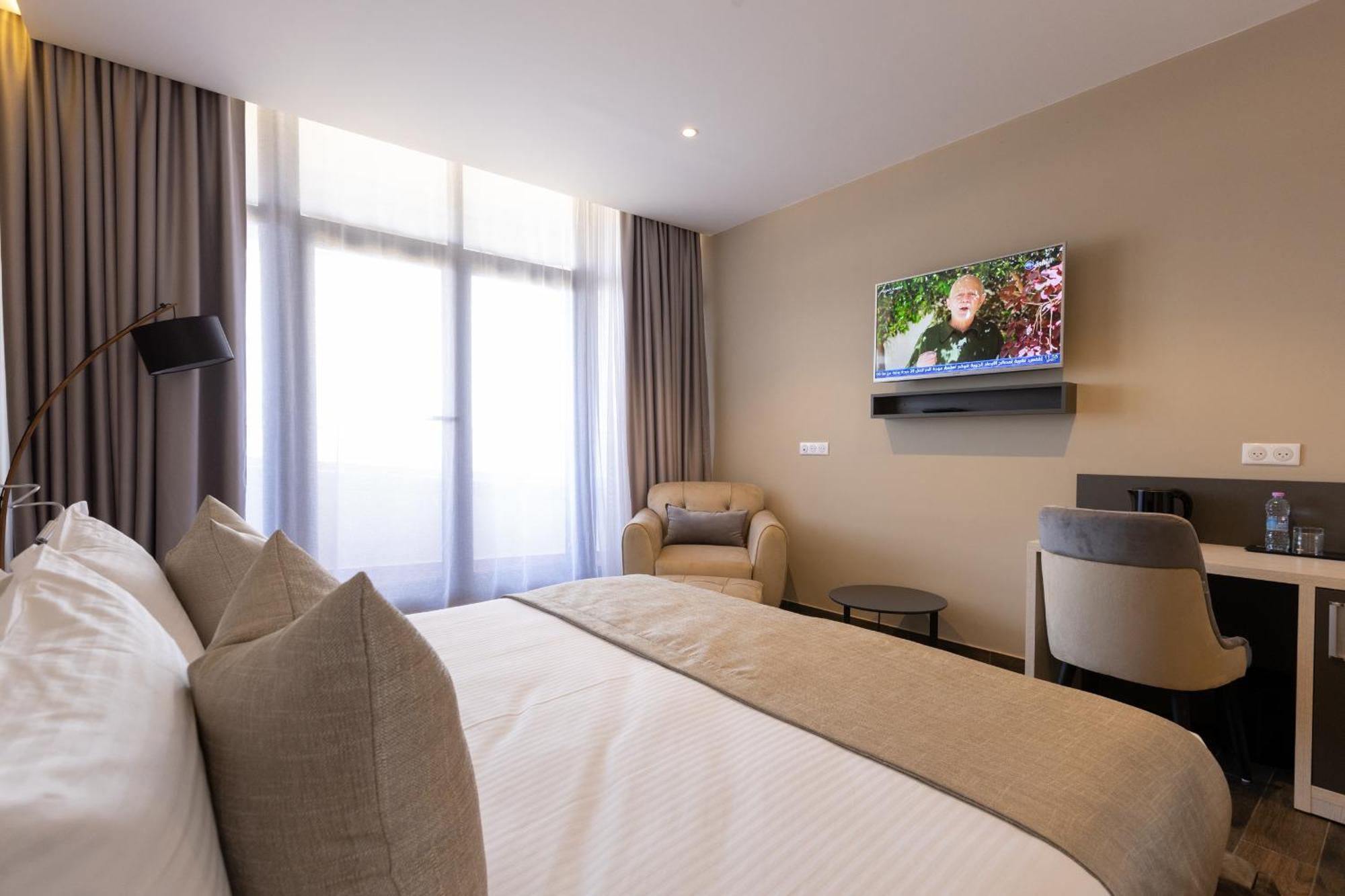 Hotel Ben Aouda & Spa Tipaza Екстер'єр фото